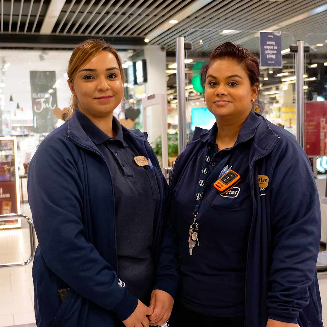 2 søde medarbejder fra føtex i Glostrup Shoppingcenter